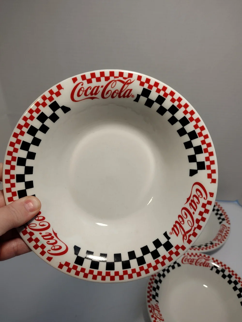 Set of 4 Gibson Coca-Cola 1996 8-inch Soup Salad Bowls Black Red White Checkered